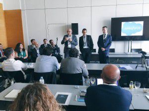 Salesforce_Essentials_2016_RuedaPrensa